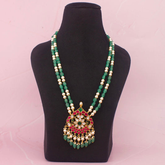 Sleek Gold Style Jadau Kundan Beads Mala