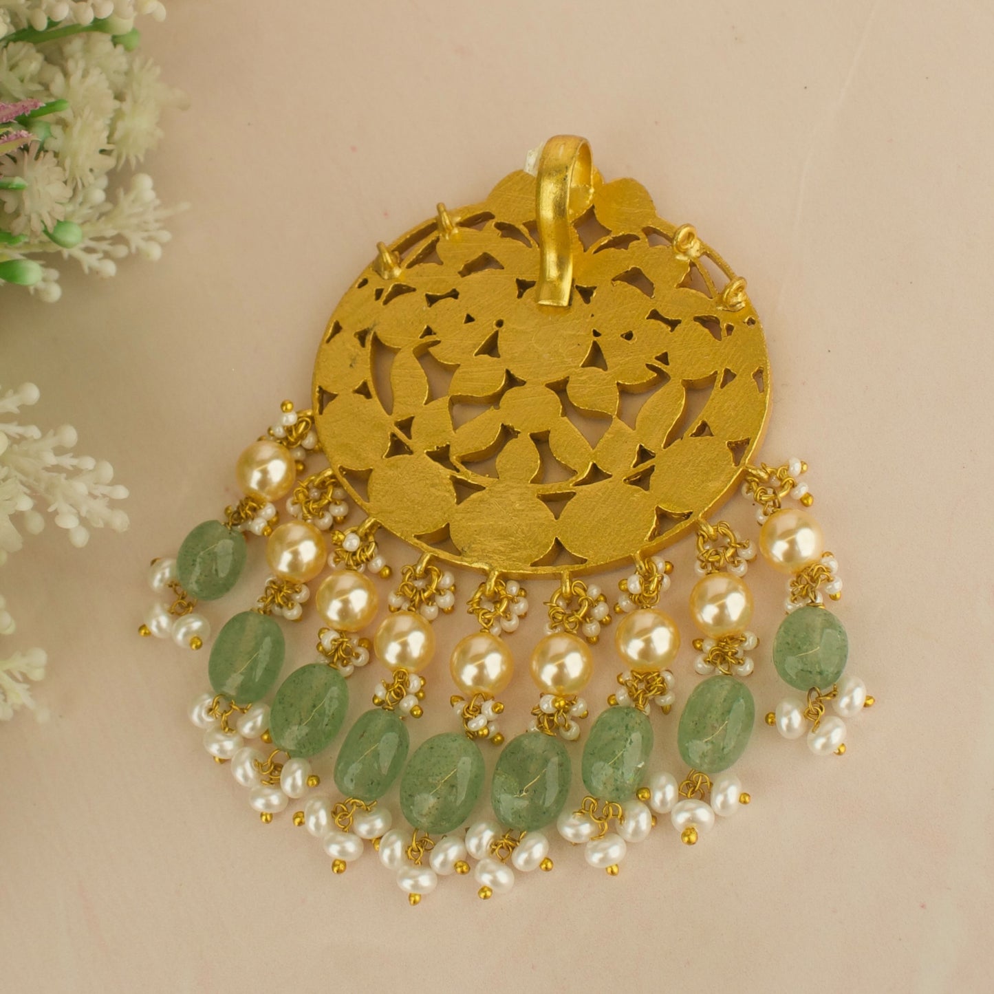 Bridal Exquisite floral Design Jadau Kundan Locket