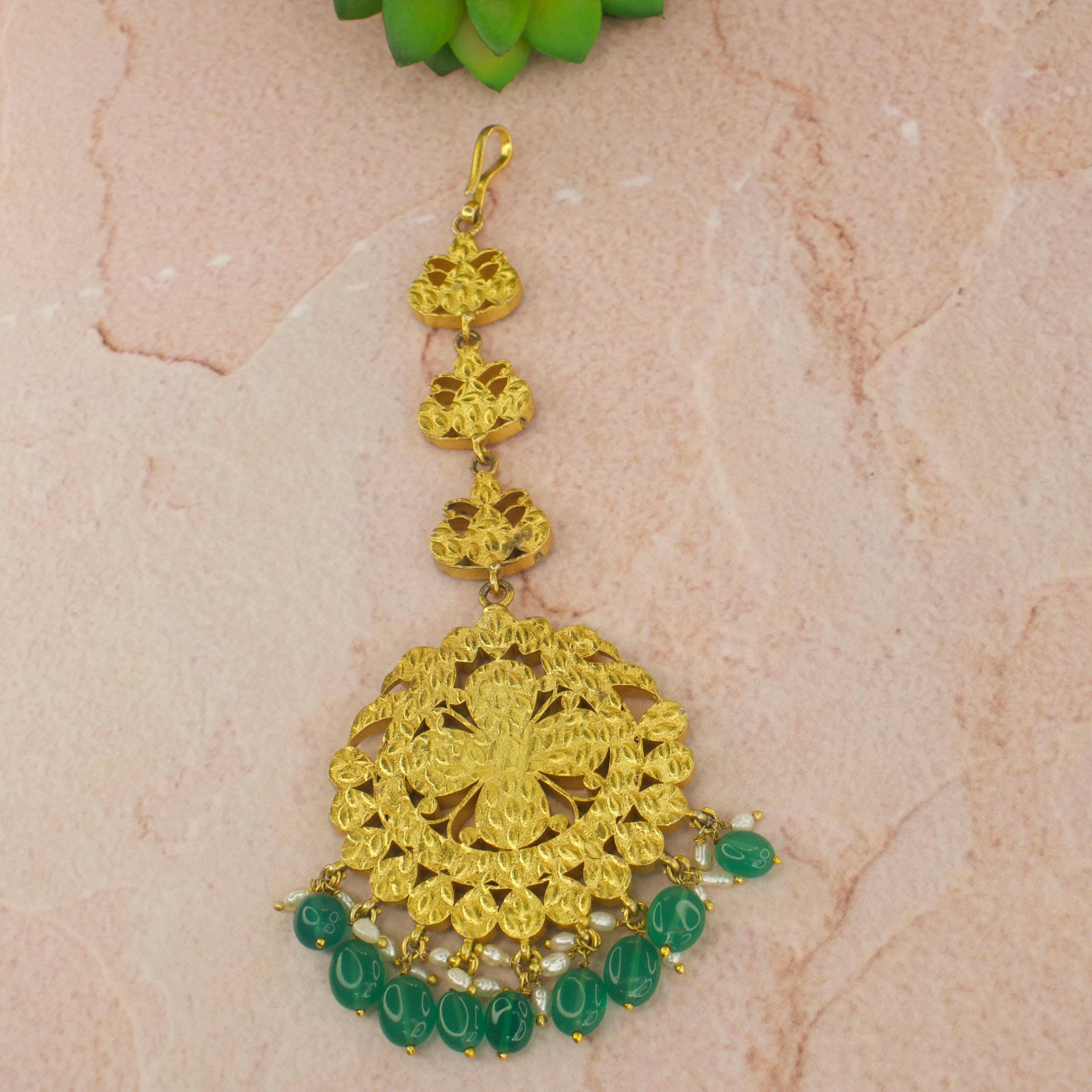 Exquisite Jadau Kundan Maang Tikka with Ricepearls Beads