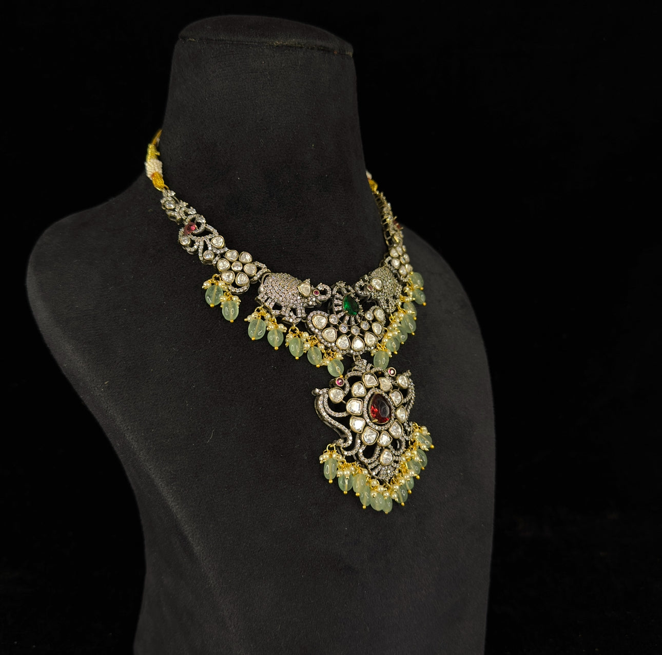 Victorian Diamond Necklace Set with intricate Motifs