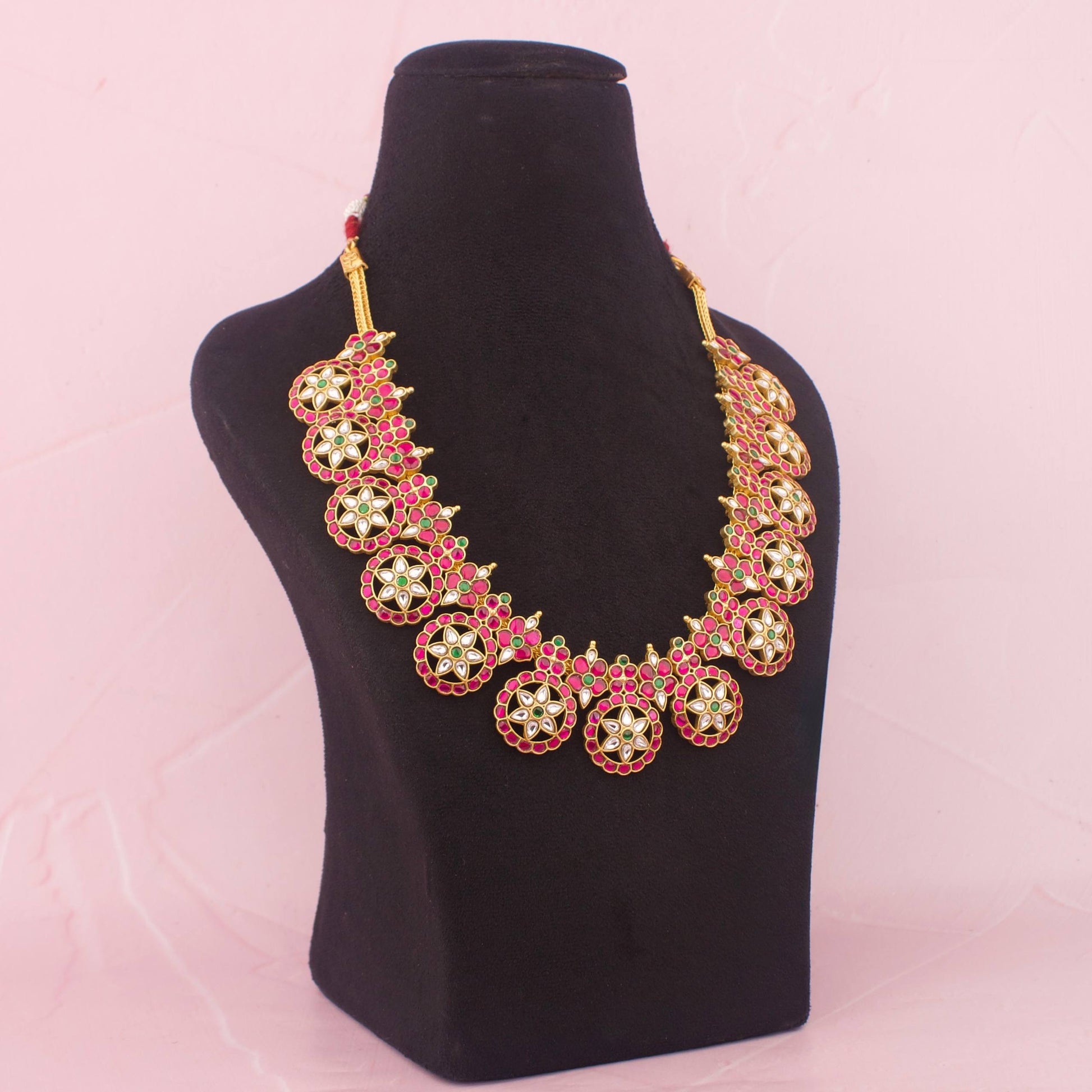 Close-Up Detail View of Traditional Jadau Kundan Bottu Mala Necklace With Ruby Stones | Dulhan Jewels