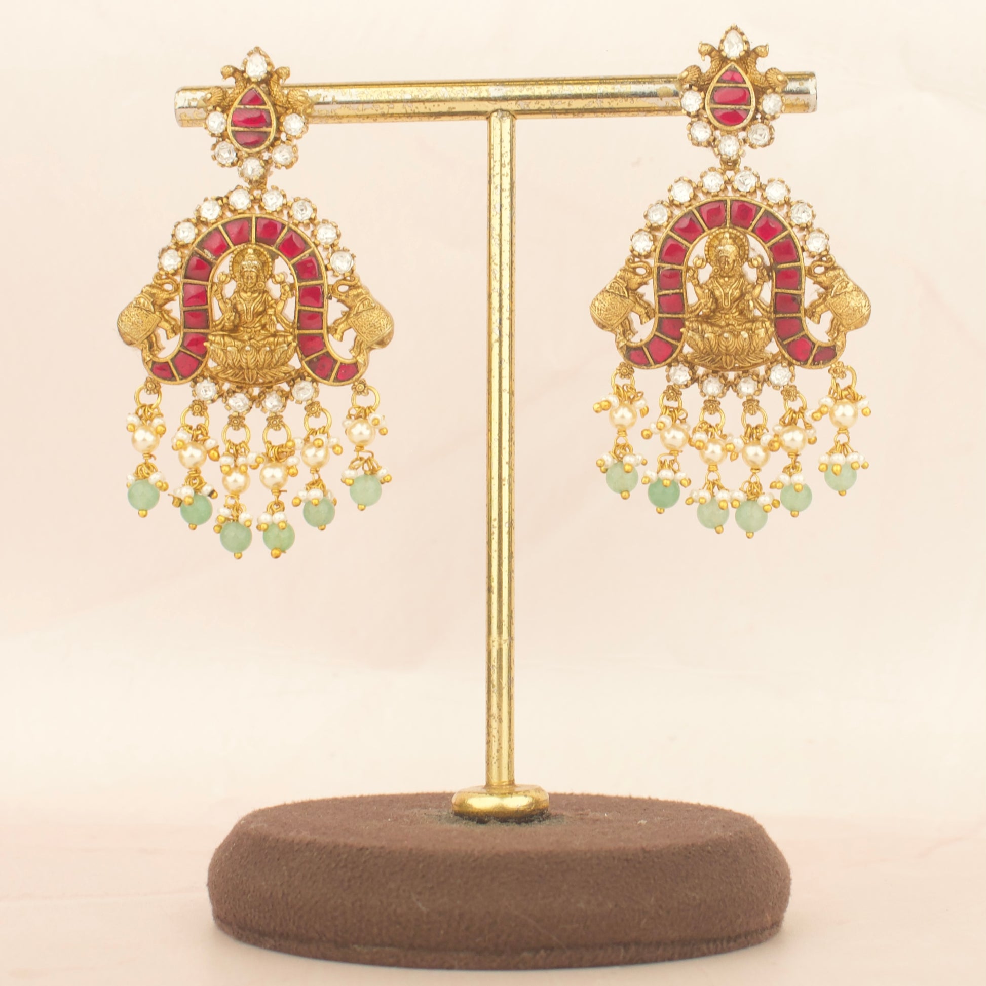 Timeless Divine Laksmi Devi and Elephant Design Jadau Kundan Short Necklace Antique Necklace