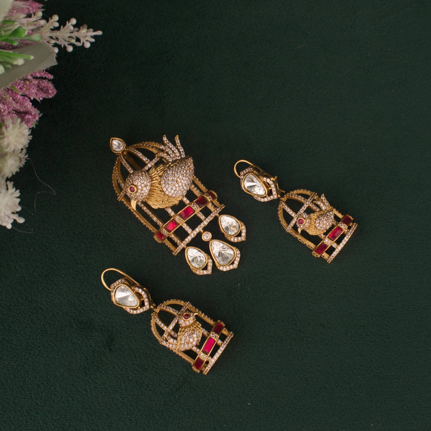 Elegant Victorian Bird Pendant And Earrings Set