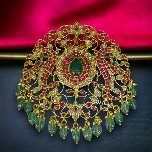 Grand Jadau Kundan Locket This product belongs to Jadau Kundan jewellery category 