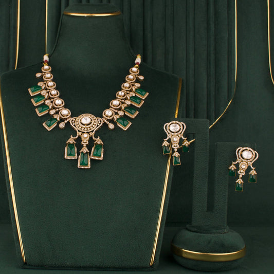 Classic Victorian Polki Stone Droplet Necklace Set