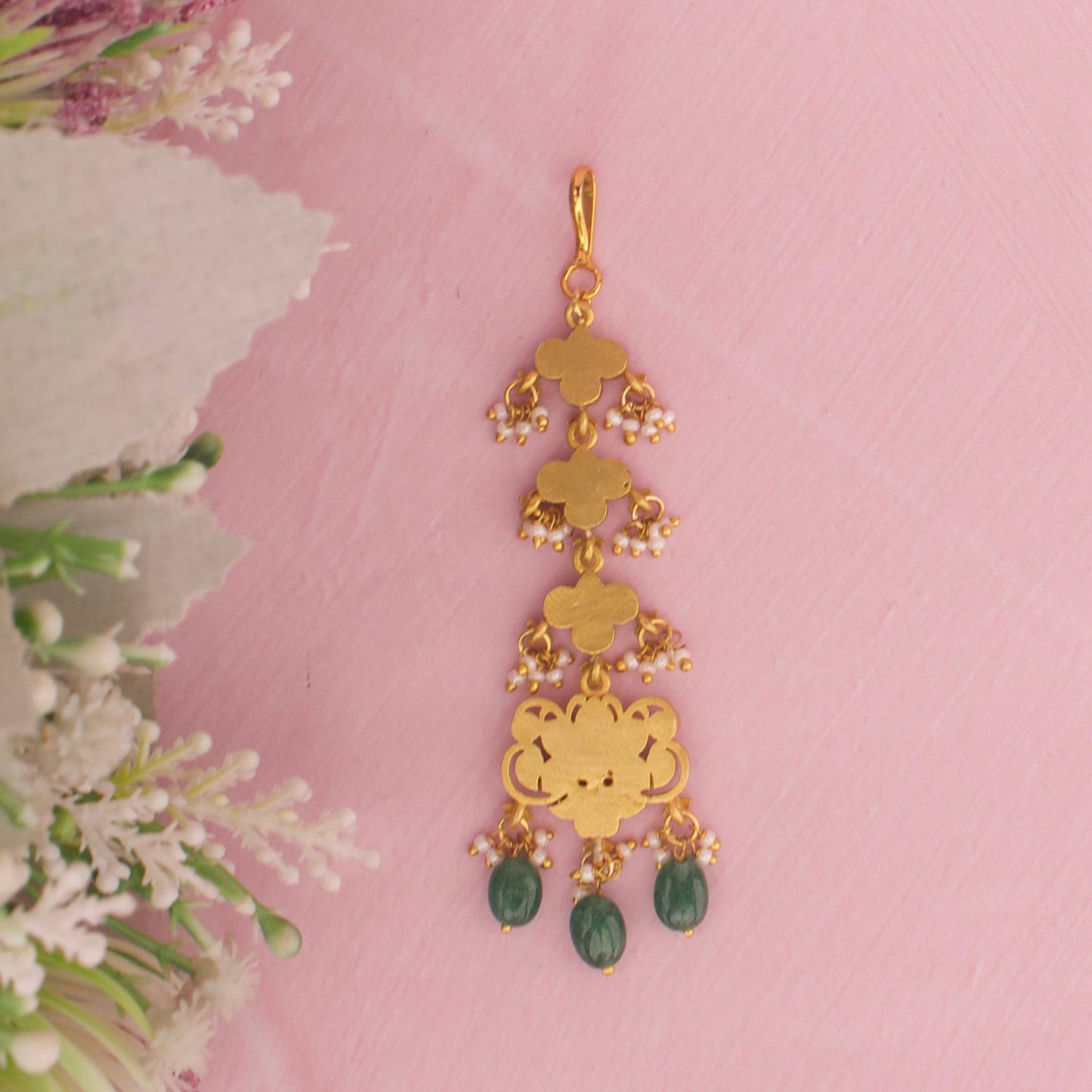 Mini Jadau Kundan Maang Tikka With Emerald Beads