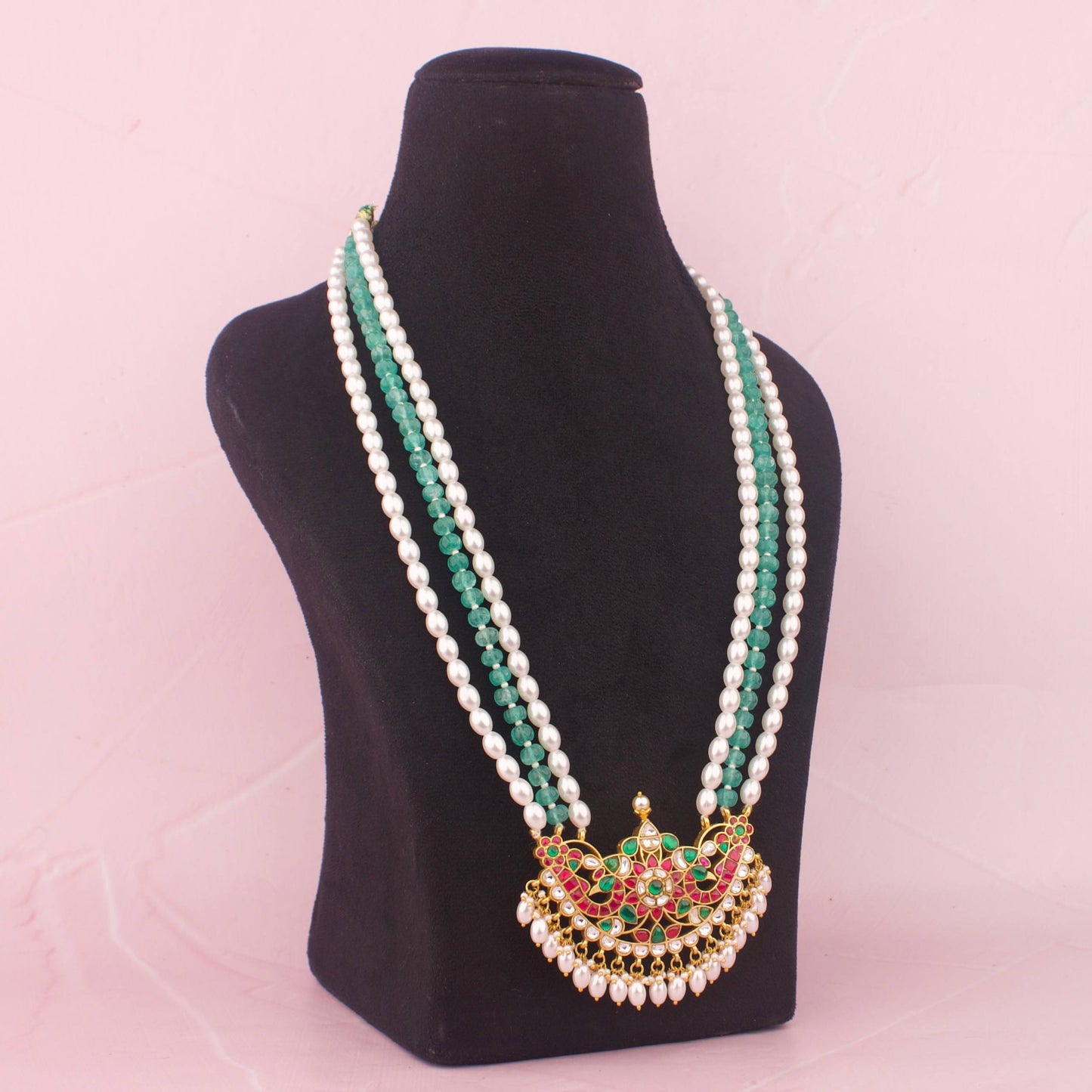 Jadau Kundan Pearl Mala Necklace With Emerald Green Beads