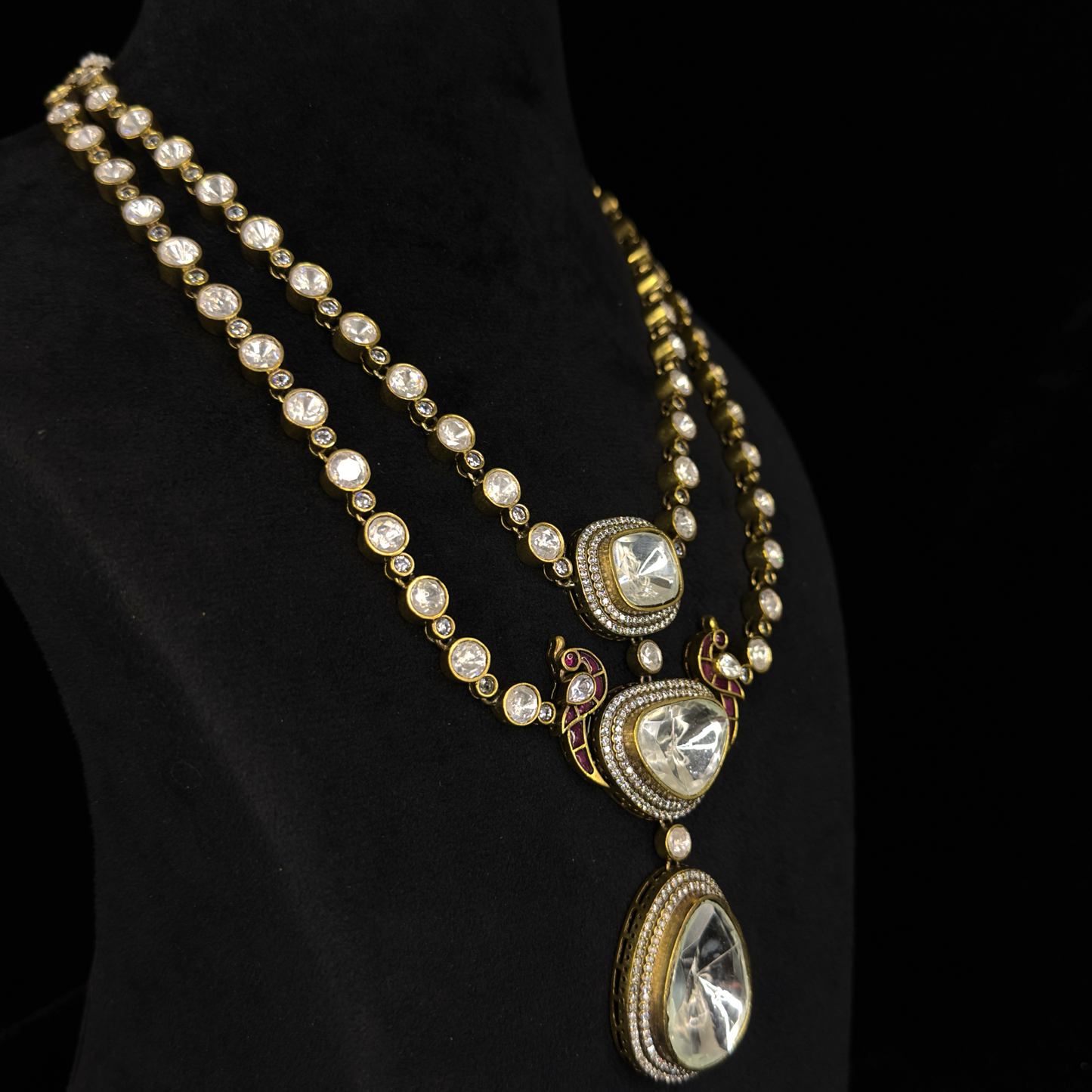 Two-Step Voguish Victorian Necklace Set