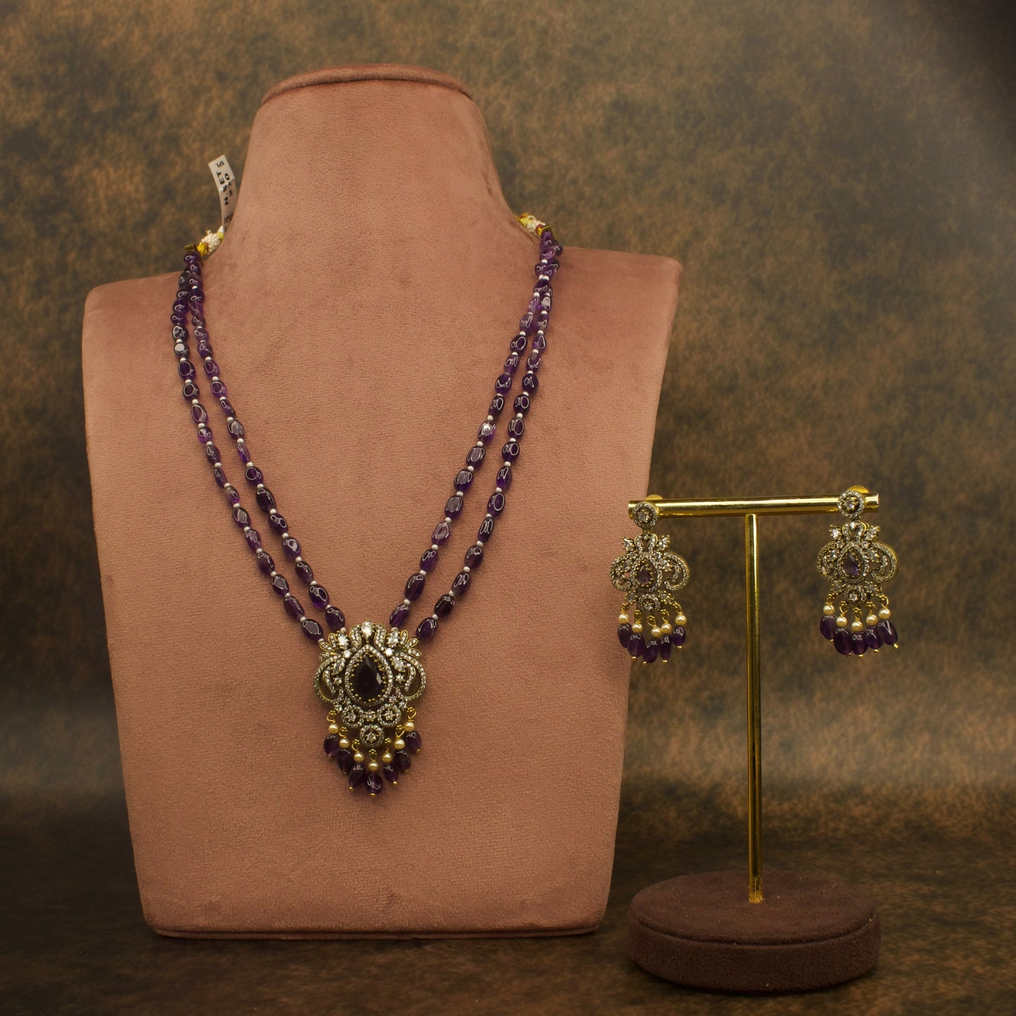 Victorian Majesty Beads Necklace Set with High quality Victorian finish