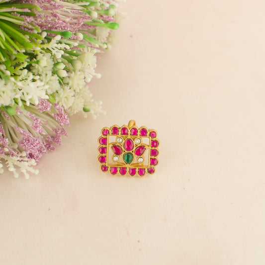 Majestic Jadau Kundan Locket by DULHAN JEWELS