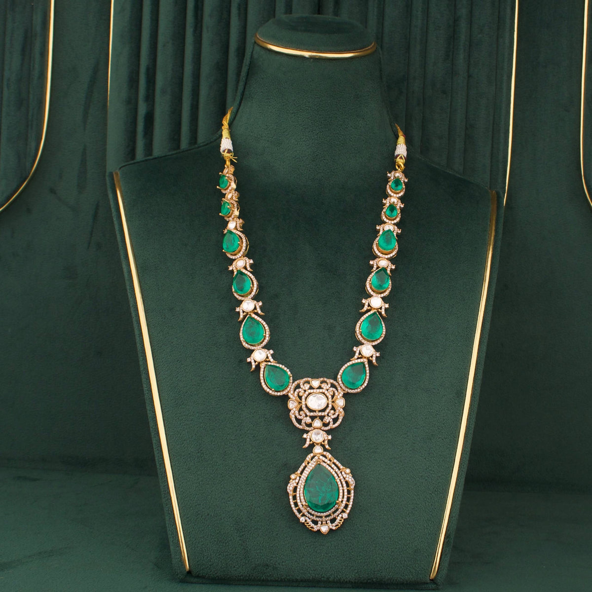 Radiant Victorian Necklace Set With Matching Earrings Craftsmanship & Detail View - Dulhan Jewels