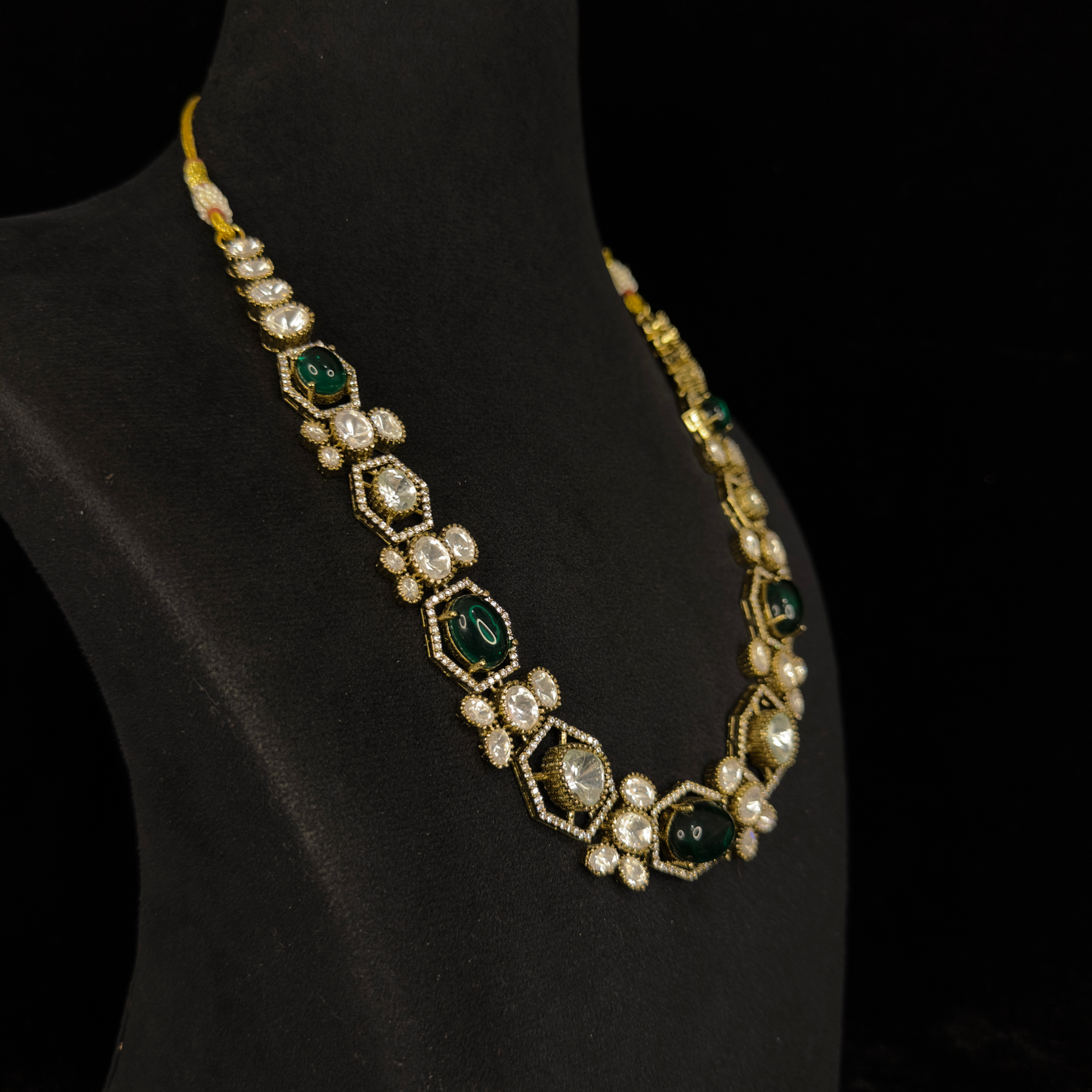 Antique Victorian Necklace with Polki Kundan Stones and earrings
