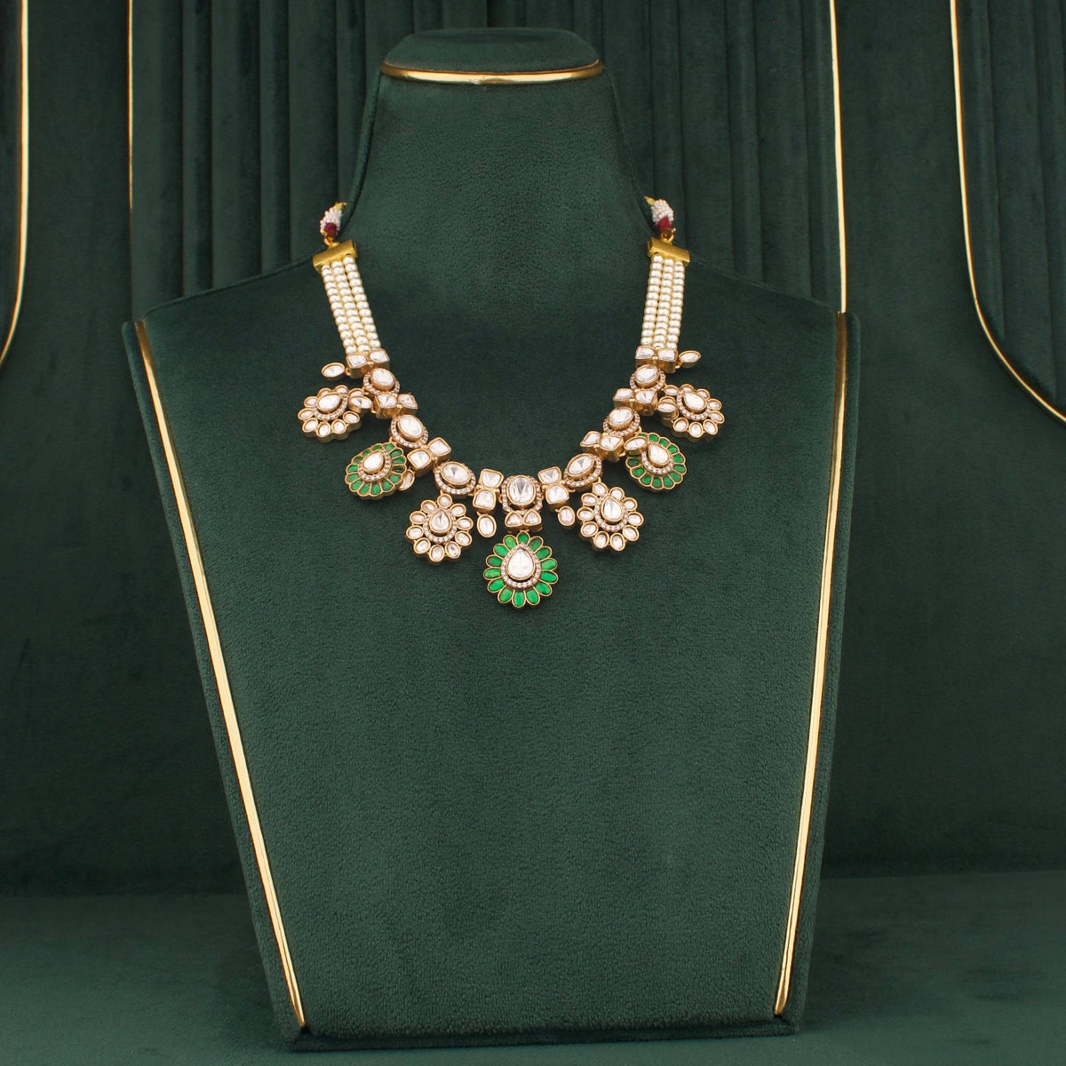Emerald Polki Necklace Set With Floral Motifs And Matching Earrings