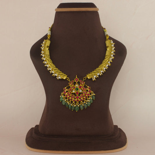 Regal Jadau Kundan Kanti Necklace with Floral Pendant with 22k gold plating this product belongs to Jadau kundan jewellery category