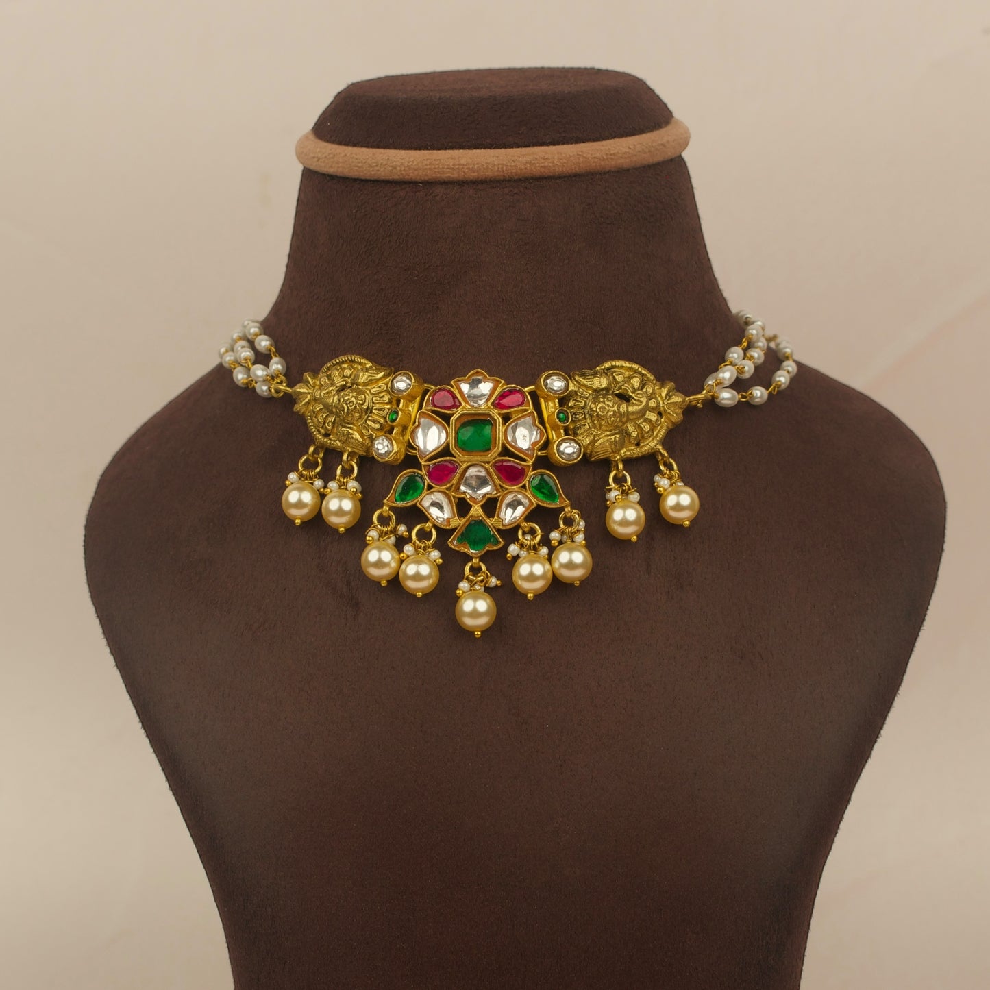 Nakshi Kundan Pearl Choker