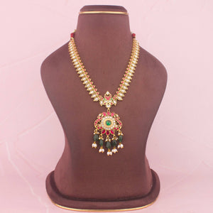 Classic Jadau Kundan Necklace With Green Hangings