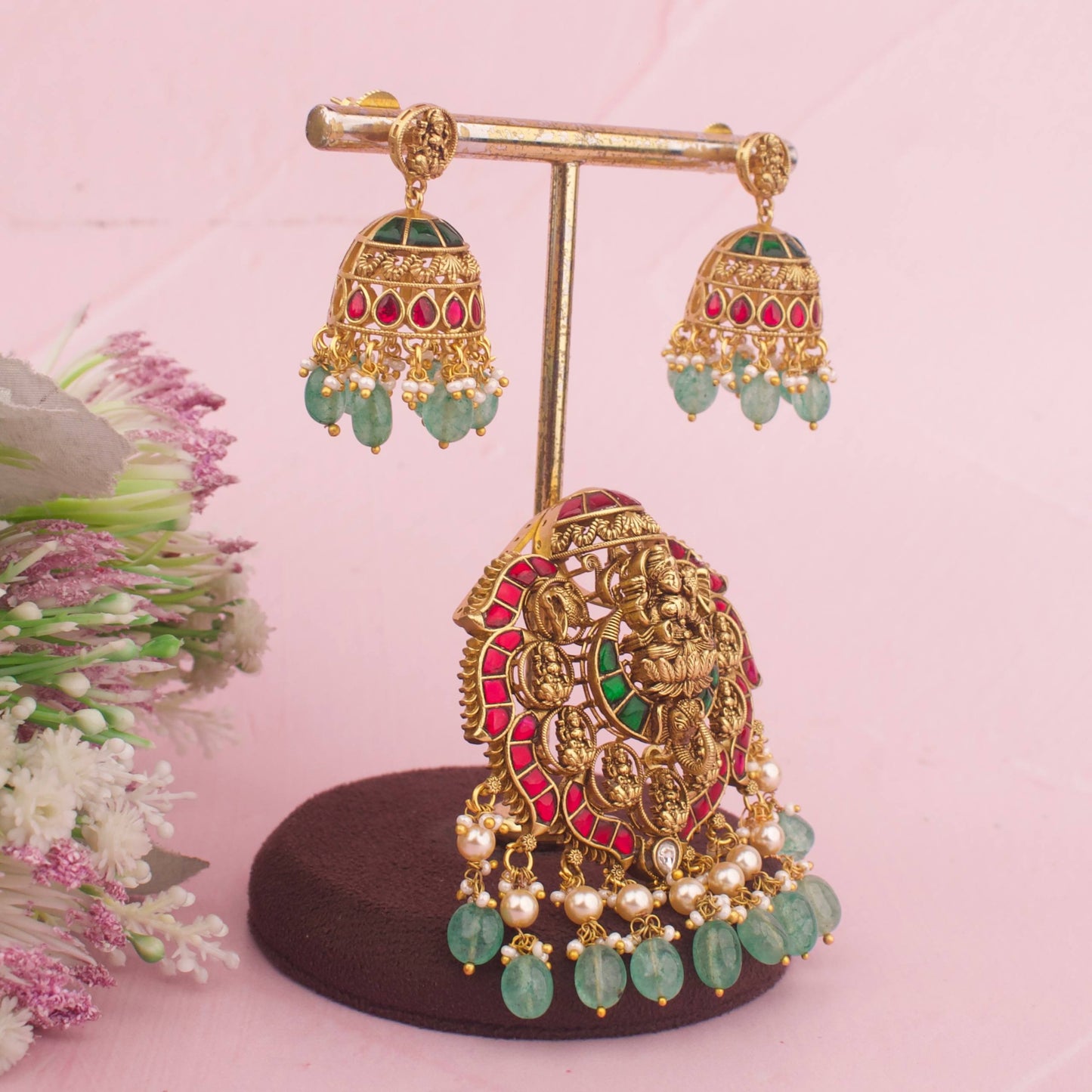 Divine Lakshmi Devi Jadau Kundan Pendant Set
