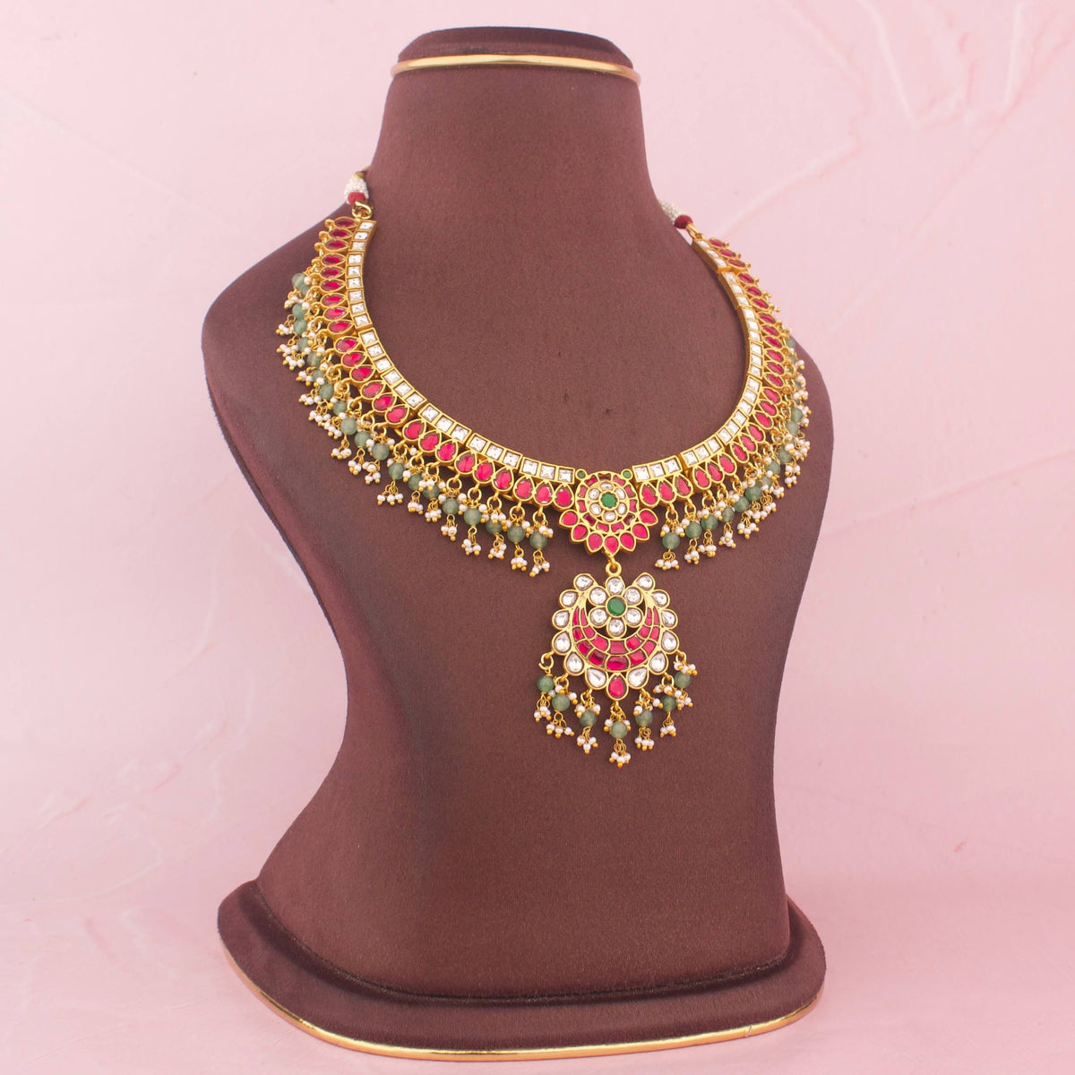 Radiant Jadau Kundan Necklace With Green Hangings Craftsmanship & Detail View - Dulhan Jewels