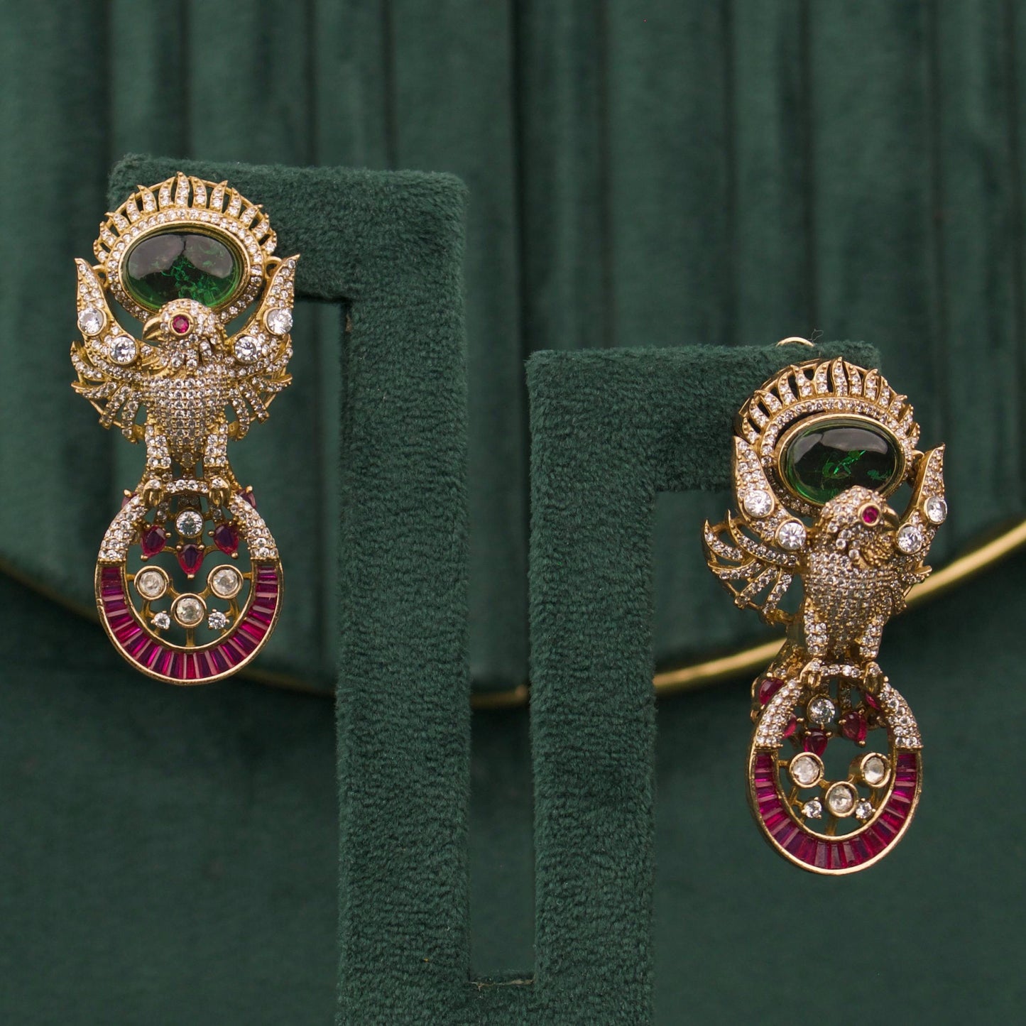 Designer Eagle Victorian Necklace Set With Earrings