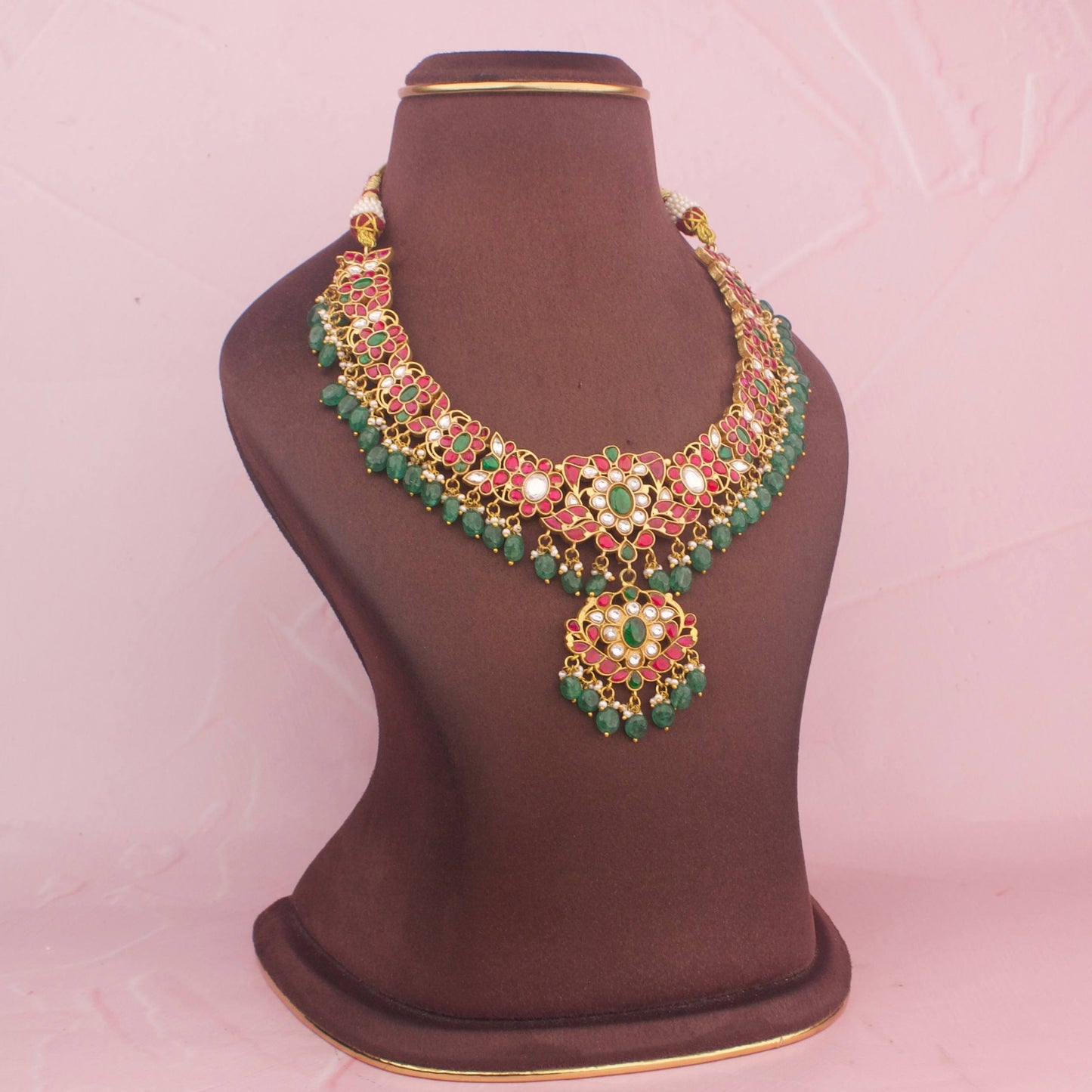 Classic Floral Jadau Kundan Necklace With Emerald Beads