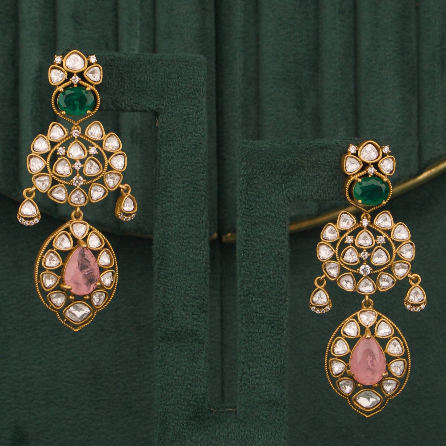 Exquisite Victorian Bridal Choker Necklace Set with Earrings And Maang Tikka