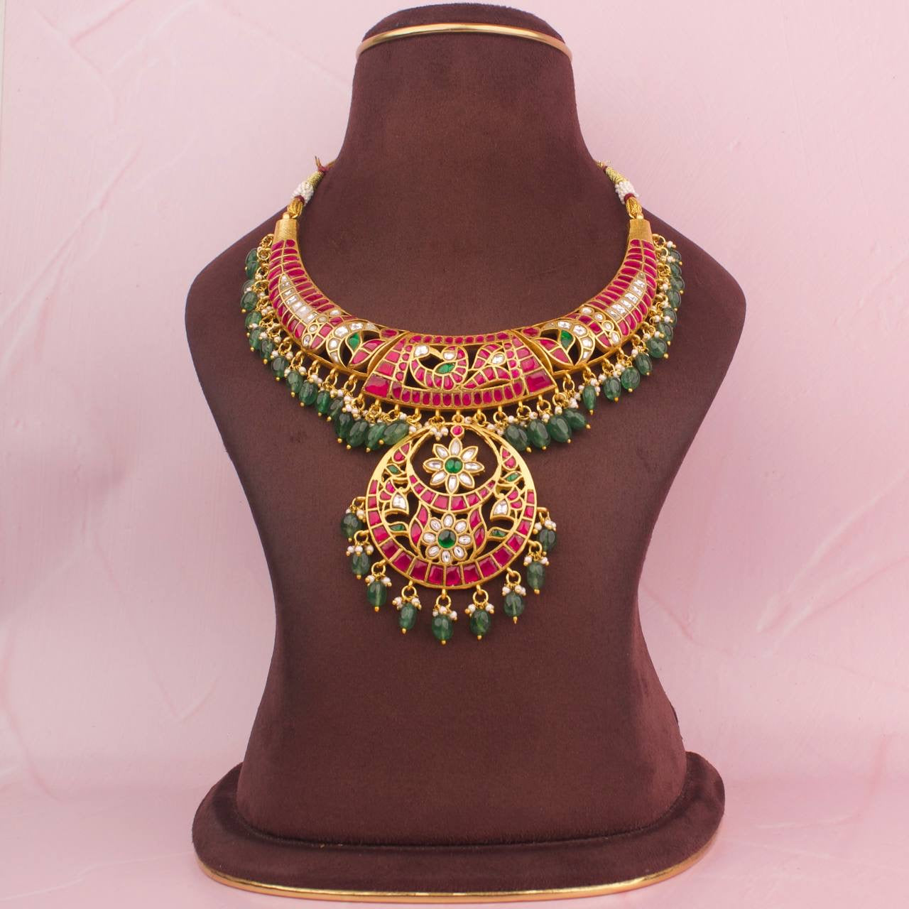 Traditional Jadau Kundan Necklace With Pearls & Beads Hanging
