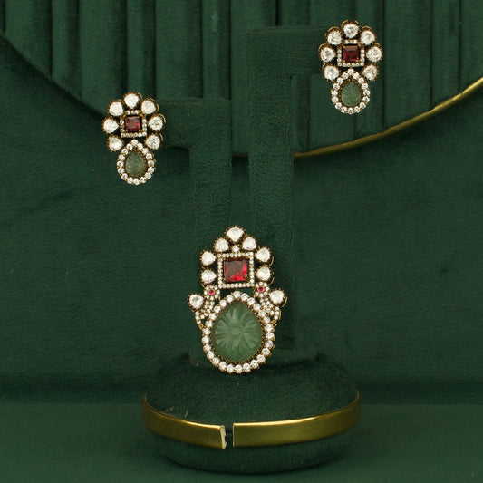 Classic Victorian Pendant Set With Stone Carving
