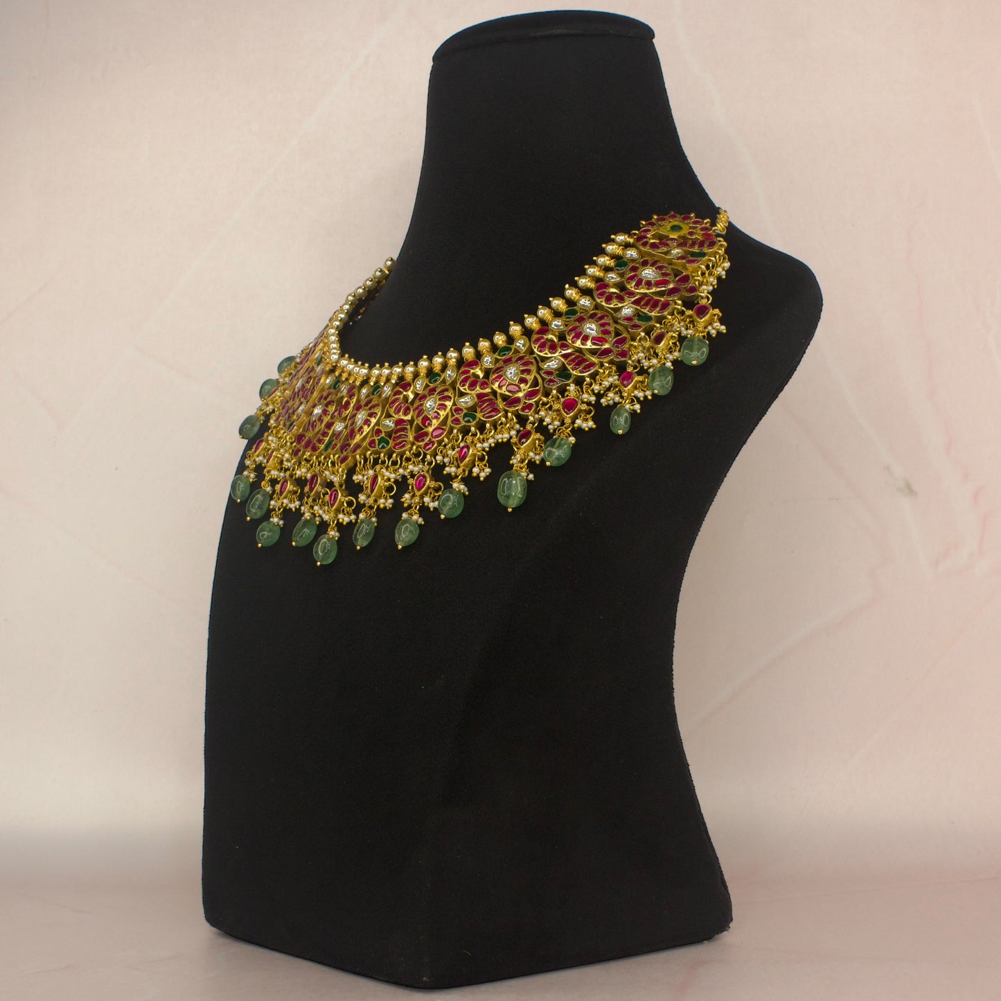 Grand bridal Jadau kundan necklace with green beads & kundan drops