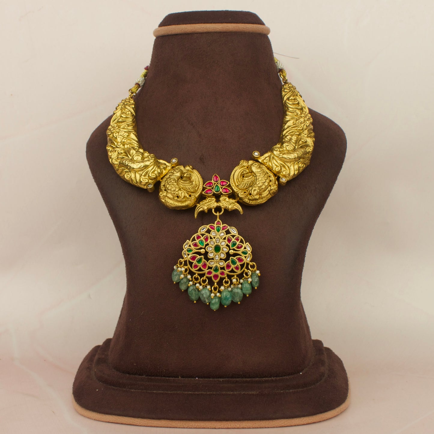 Regal Jadau Kundan Kanti Necklace with Intricate Peacock Motifs