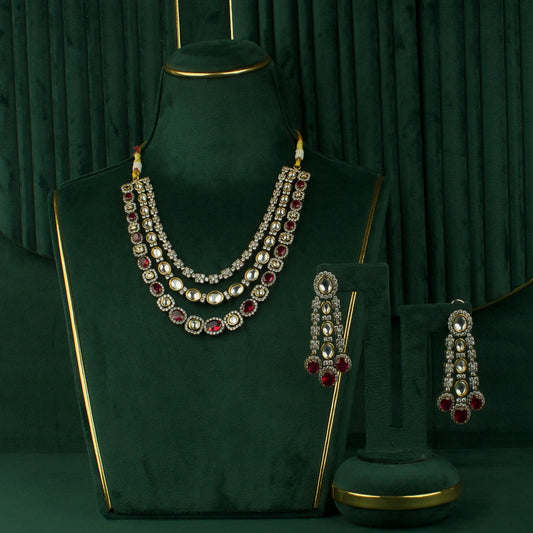 Splendid Grandeur: Victorian Necklace Set with Earrings