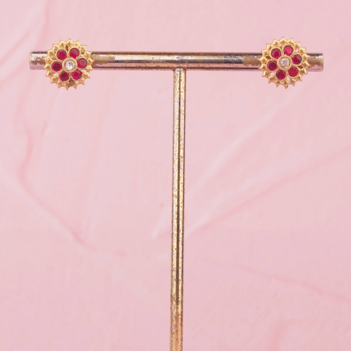 Gold Style Jadau Kundan Floral Necklace With Earrings Styling Angle View 4 - Dulhan Jewels