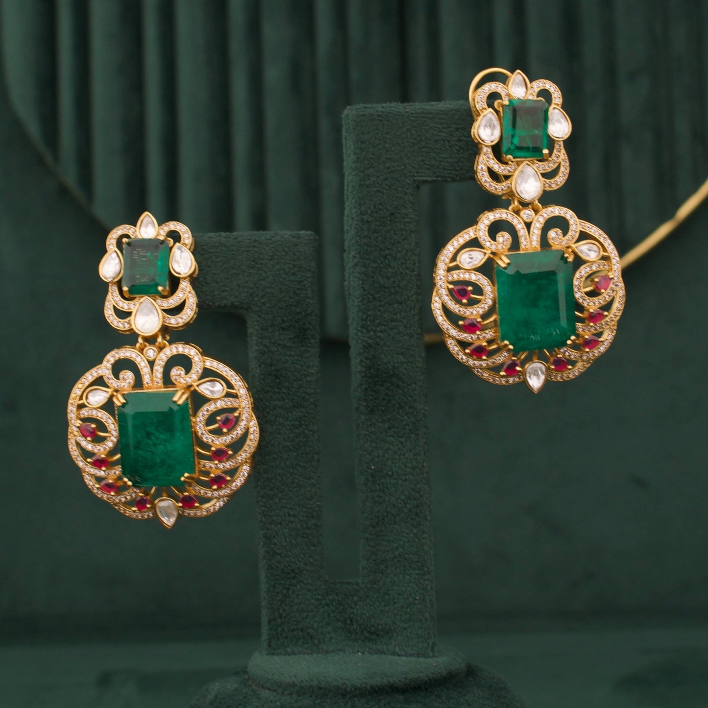 Luxury Long Victorian Necklace Set With Emerald Green Stones And Matching Earrings