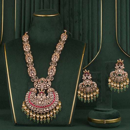Big Chand Shaped Locket Victorian Necklace Set