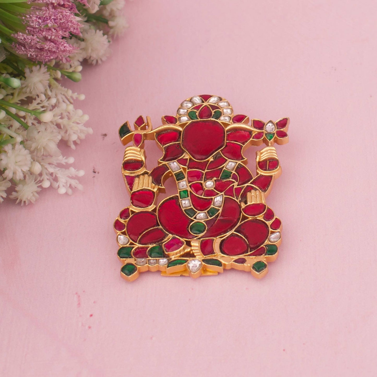 Royal Jadau Kundan Ganesh pendant / Stand