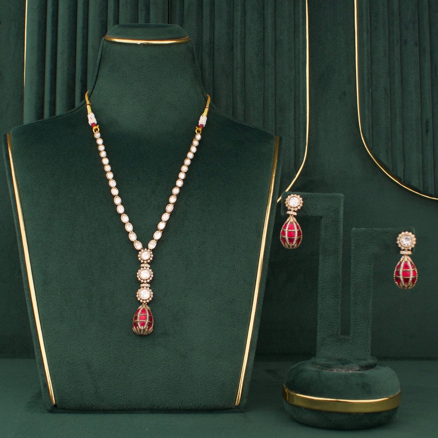 Minimal Polki Drop Necklace Set With Matching Earrings
