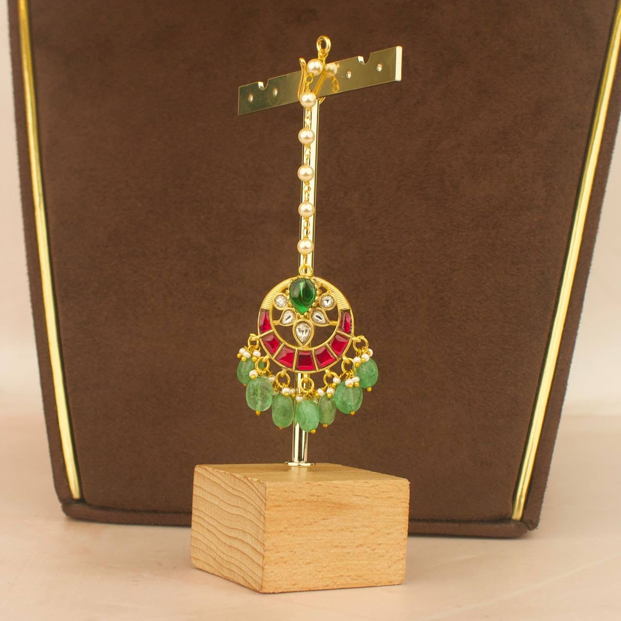 bridal jadau kundan choker set with green and red stones