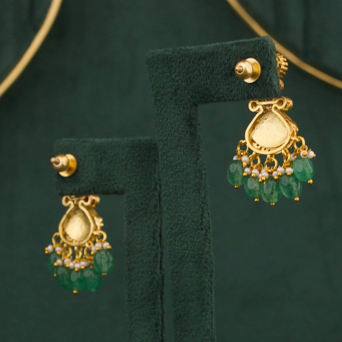 Emerald Victorian Polki Necklace Set With Matching Earrings Styling Angle View 5 - Dulhan Jewels