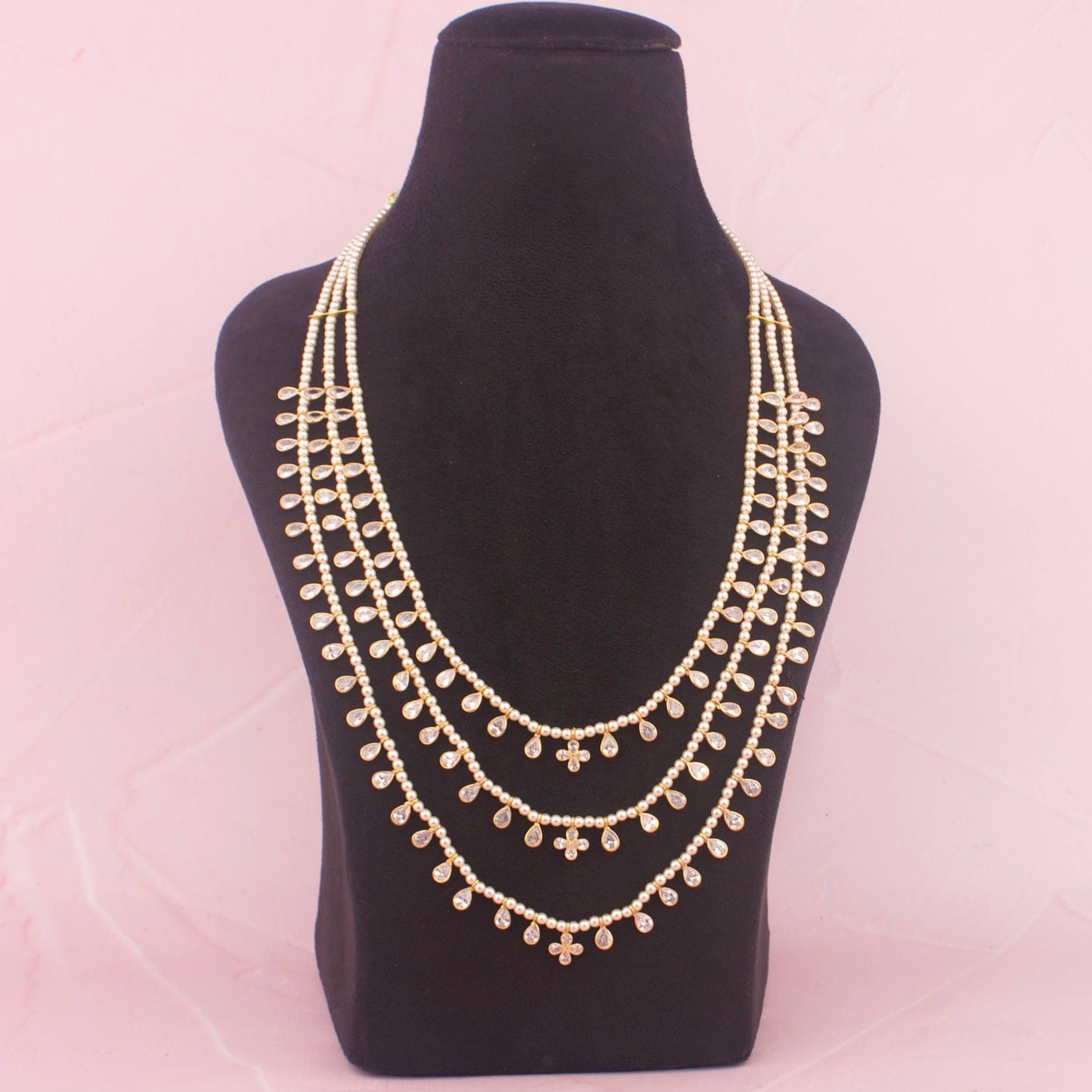 Elegant Multi Layer Bead Kundan Pearl Necklace Close-up Design & Gemstone Detailing - Dulhan Jewels