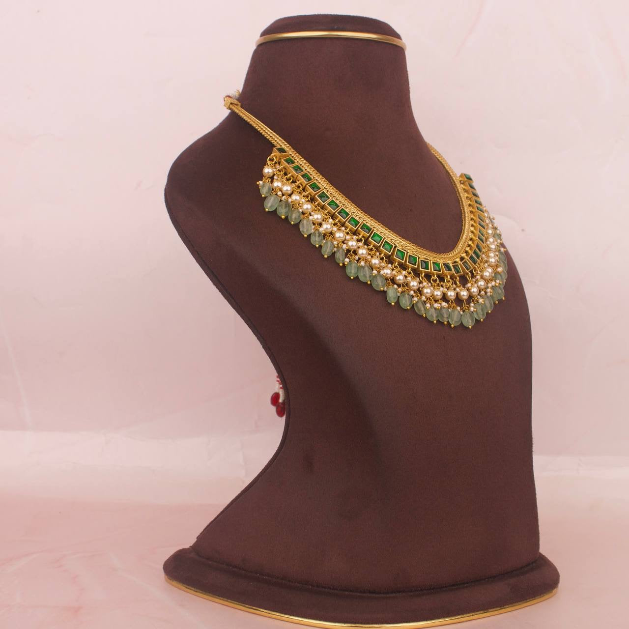 Simple Sleek Jadau Kundan Stone Nantad Chain Necklace