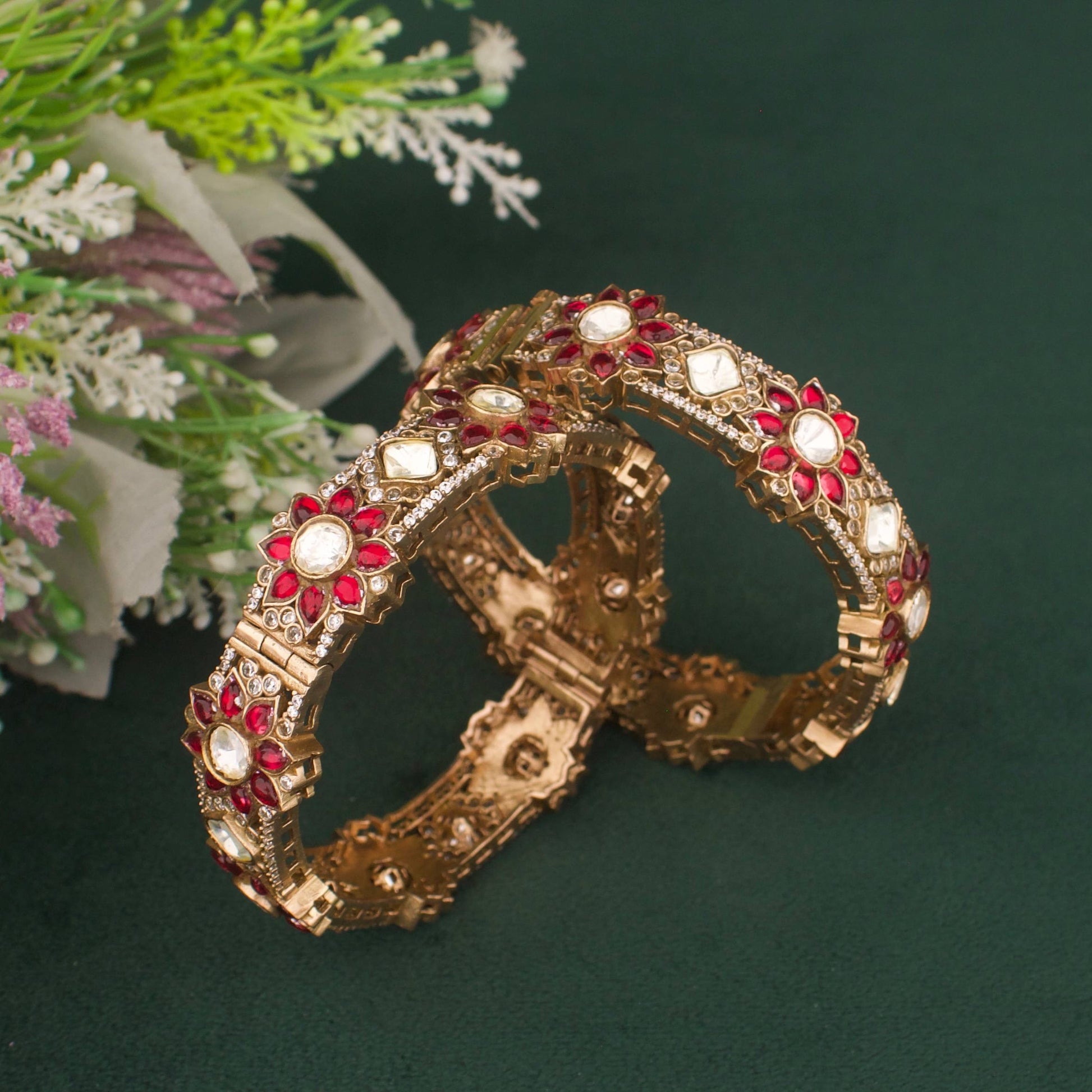 Close-Up Detail View of Floral Design Fusion Kundan & Polki Mehandi Victorian Bangles | Dulhan Jewels