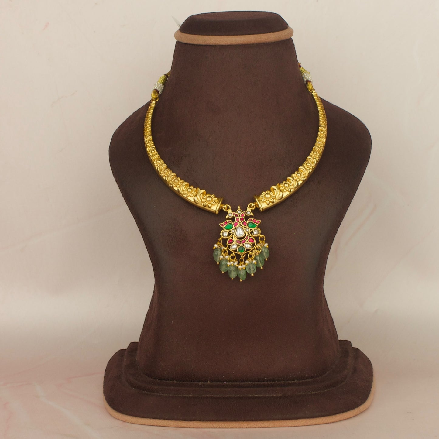 Floral Design Jadau Kundan Kanti Necklace