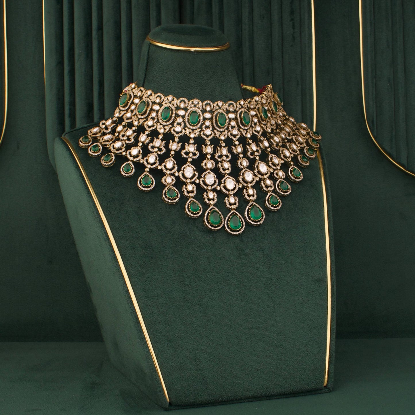 Luxury Royal Victorian Bridal Choker And Earring Set