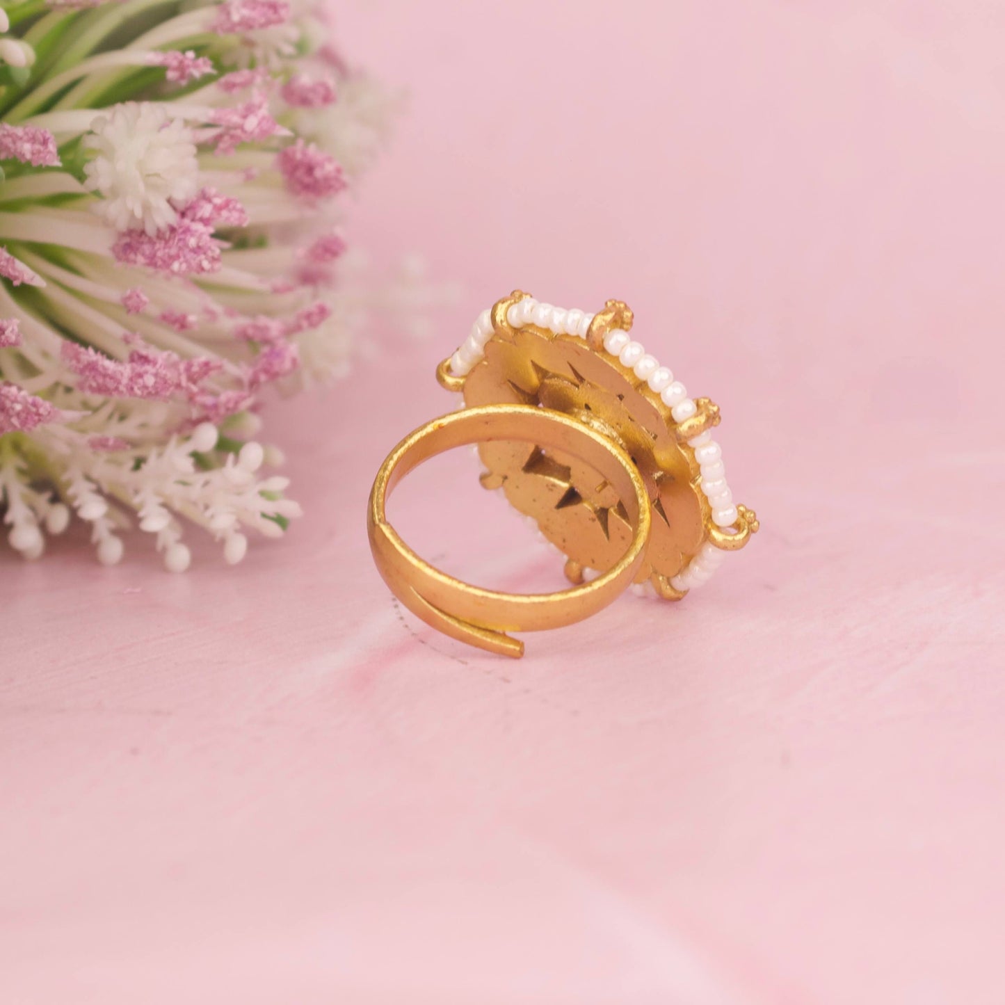Classic Floral Kundan Ring With Pearl Bordering
