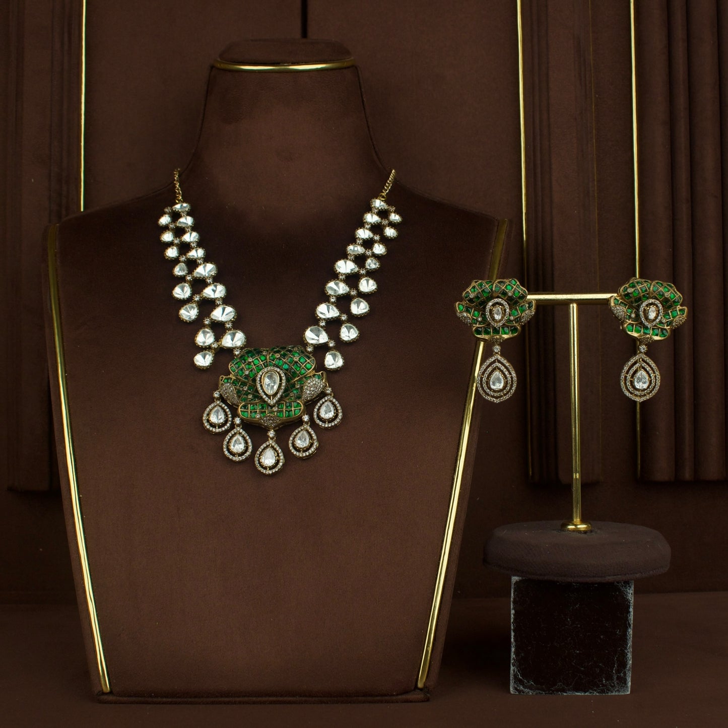 Exquisite Victorian Polki Necklace Set with Kundan Fusion