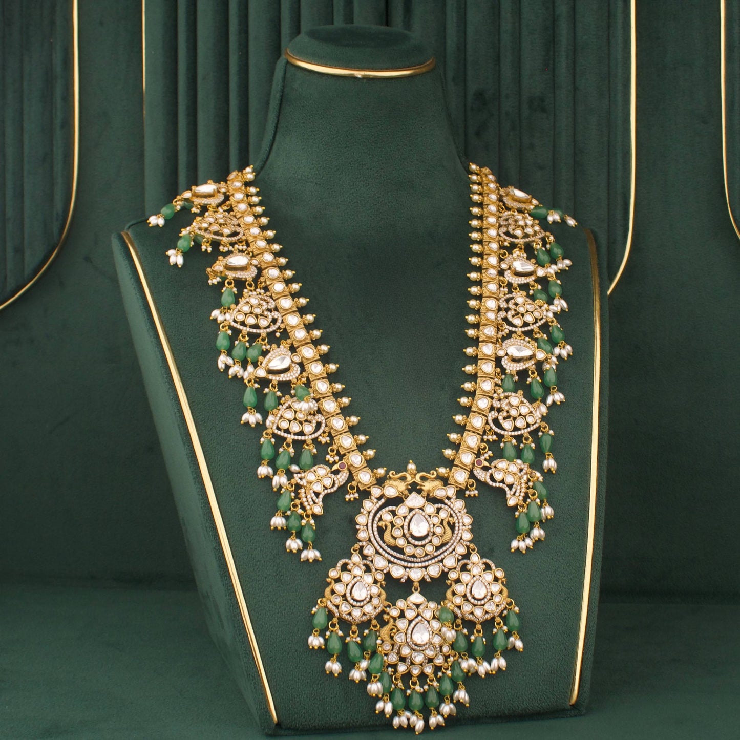 Bridal Necklace Set With Green Beads And Matching Earrings