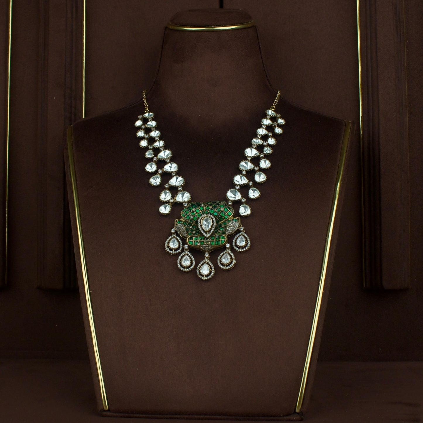 Exquisite Victorian Polki Necklace Set with Kundan Fusion