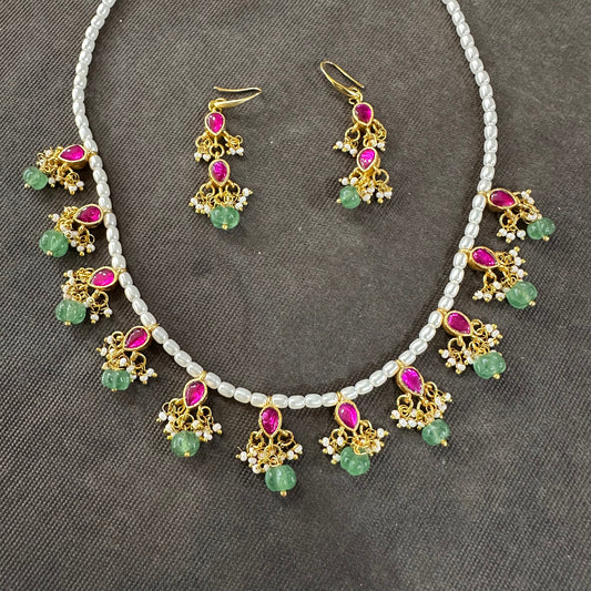 Exquisite 2-in-1 Jadau Kundan Short Necklace In Ricepearls