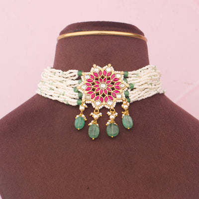 Traditional Jadau Kudan Choker With Emerald Beads