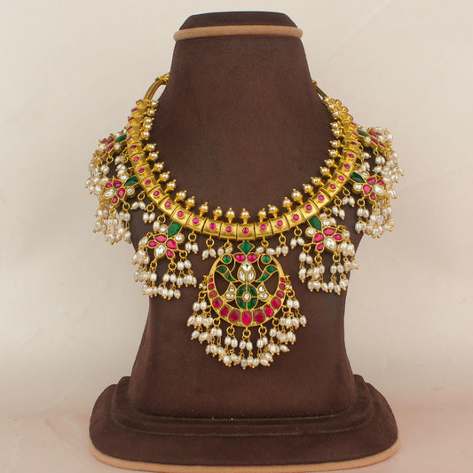 Jadau Kundan Guttapusalu Necklace