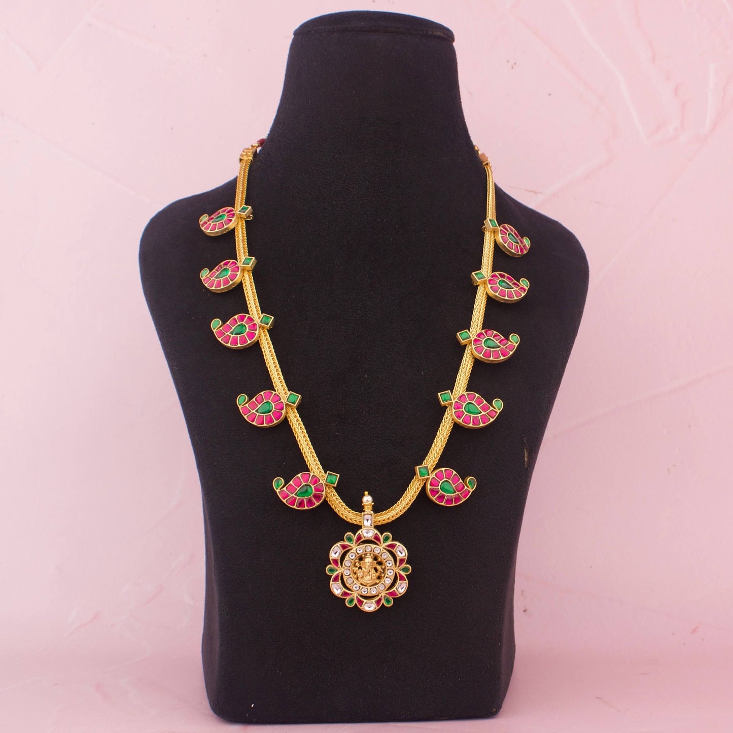 Classic Mango Motif Nantad Chain With Antique Gold Finish
